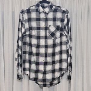 a new day Women's Black and White Plaid Button Down Flannel Shirt